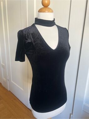 Ambiance Black Velvet Cutout Choker V-Neck Women's Top